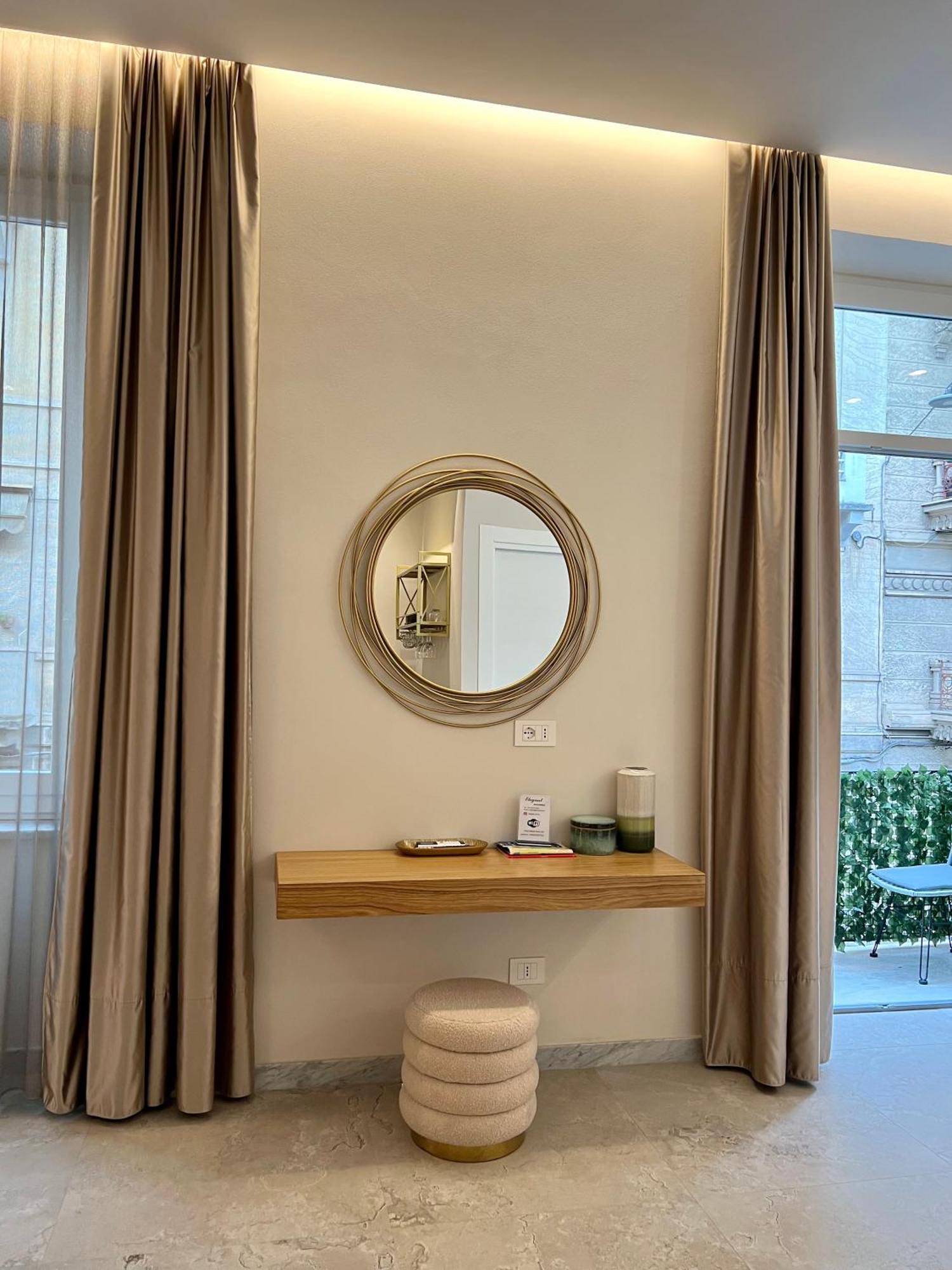 Elegant Rooms Специя Екстериор снимка
